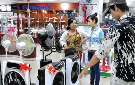Góc nhìn thị trường điện lạnh bước vào mùa, tại Hà Nội