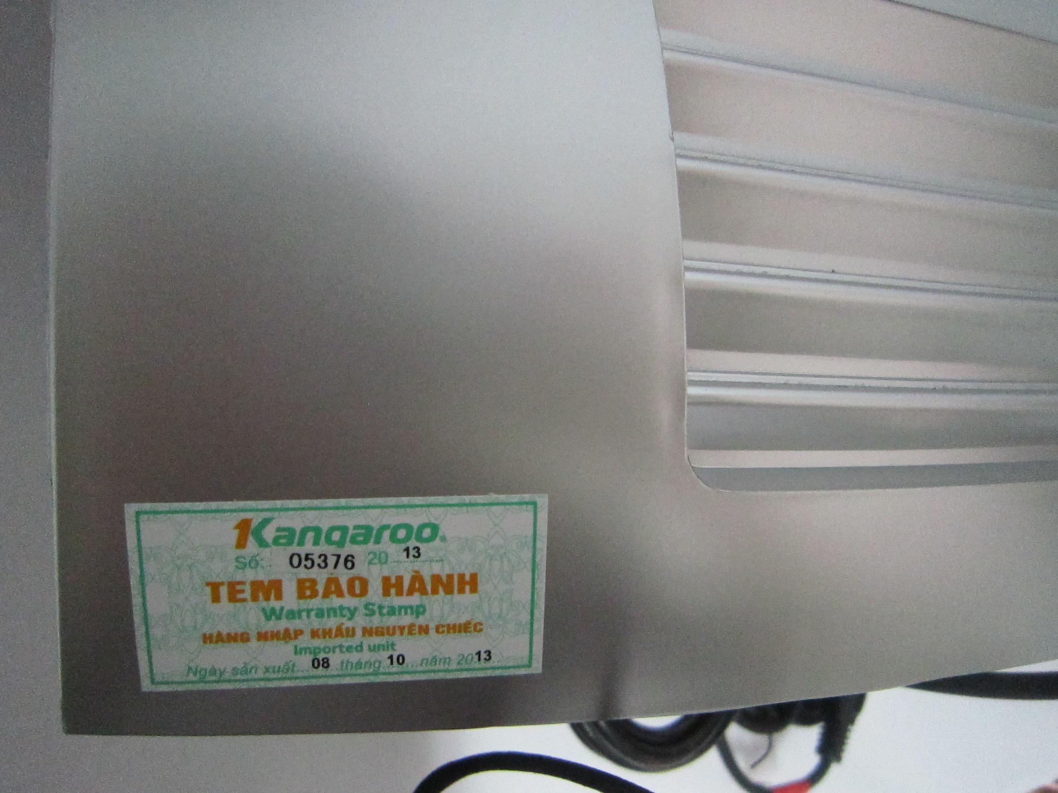 Đèn sưởi nhà tắm Kangaroo KG251  dán tem bảo hành chính hãng