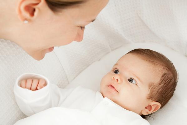 Cách sử dụng quạt sưởi cho trẻ sơ sinh an toàn nhất