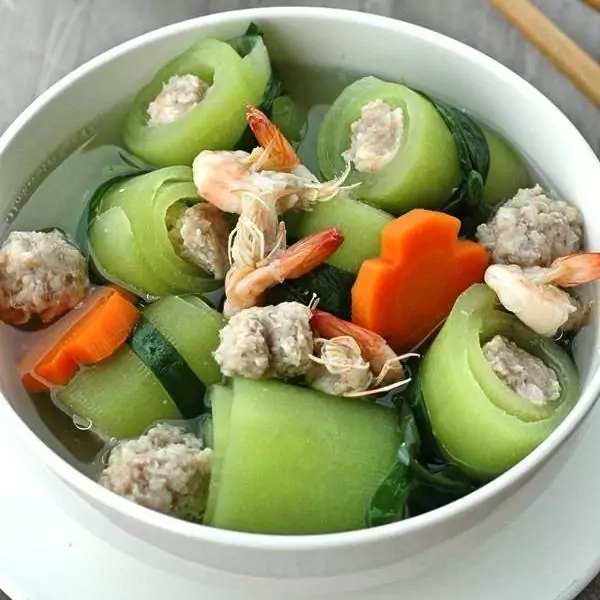 Thực phẩm giải nhiệt mùa hè canh bí