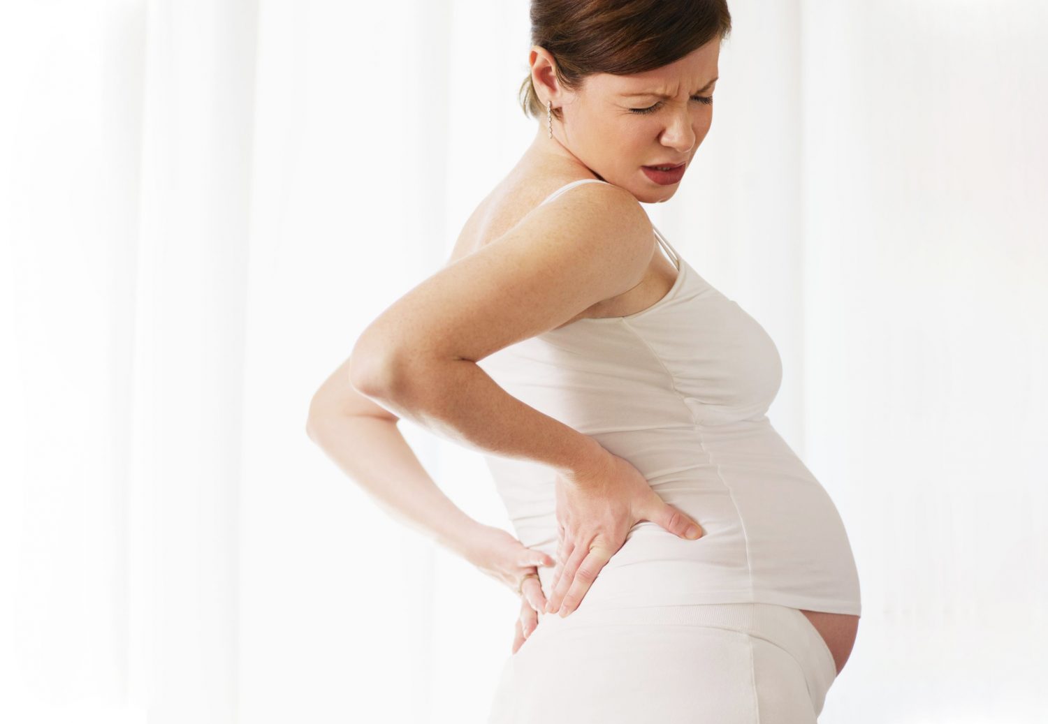 Tại sao đau lưng bên trái thường xảy ra khi mang thai?
