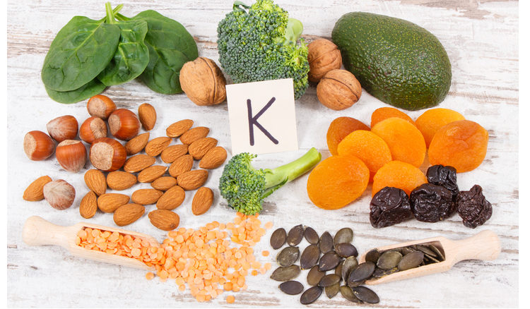 Vitamin K có tác dụng gì? Lượng vitamin K cơ thể cần mỗi ngày là bao nhiêu?