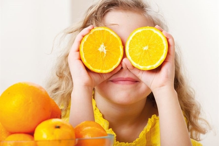 Ăn cam giúp bạn tăng cường thị lực 