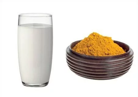 Mặt nạ tinh bột nghệ và sữa giúp kháng viêm, dưỡng da