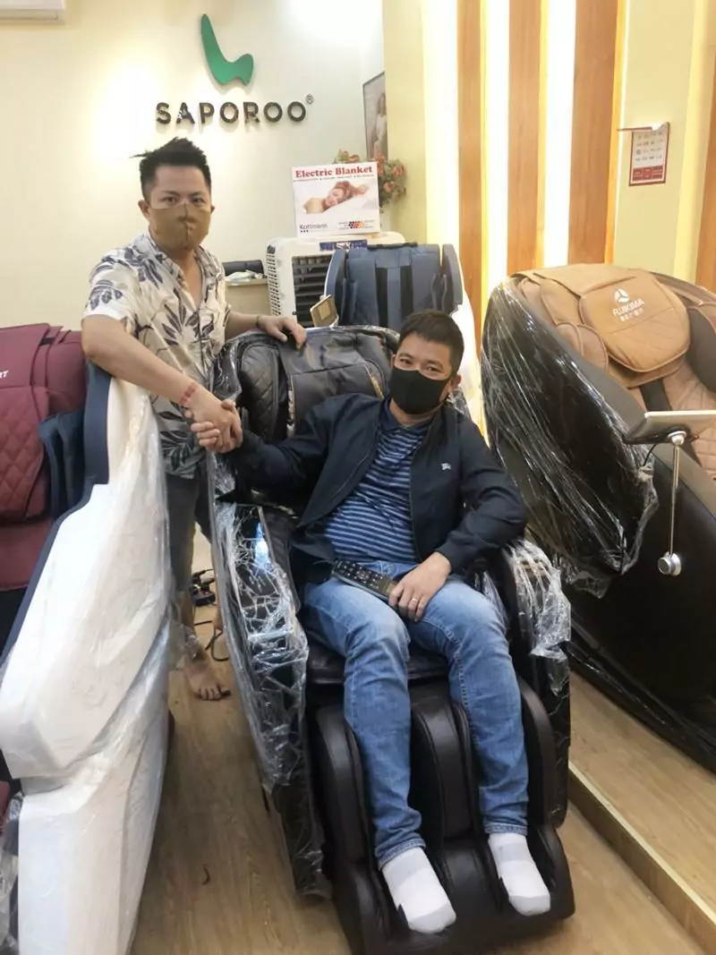 Ghế massage chính hãng không trọng lực