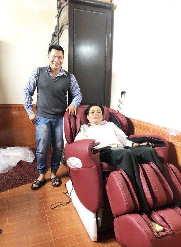 Bán ghế massage toàn thân Panasonic cao cấp cho a Dương