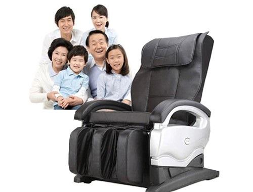 Giải đáp: máy massage bàn chân có tốt với người cao tuổi không?
